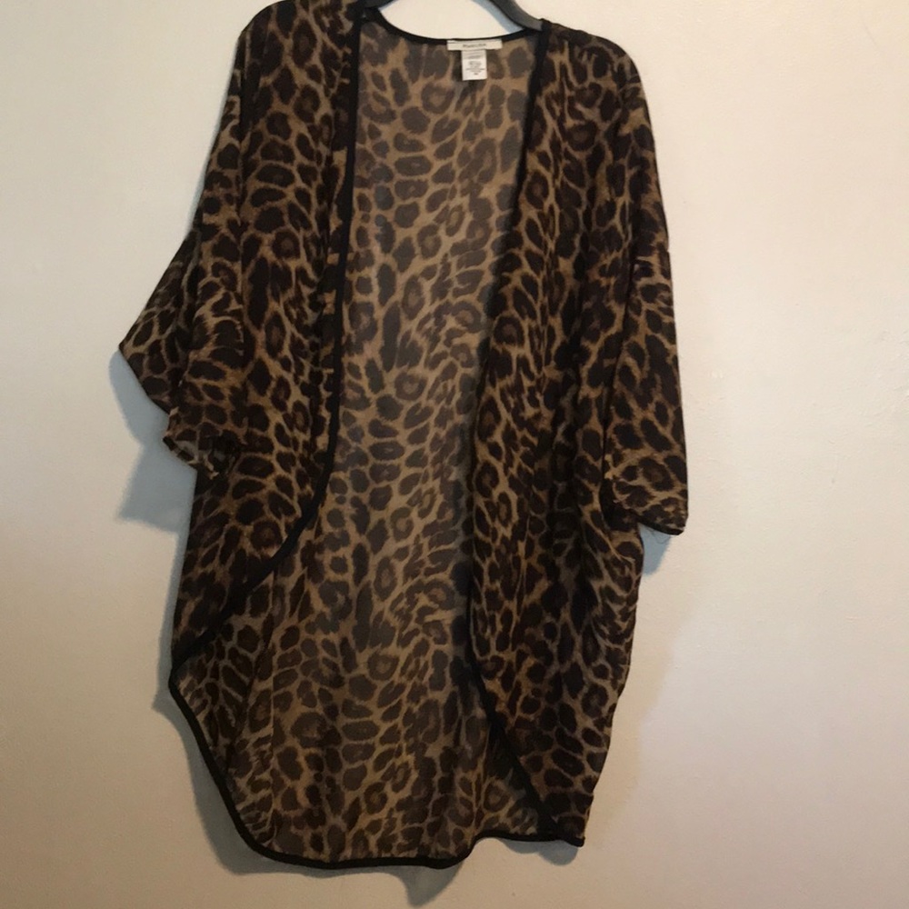 Leopard kimono